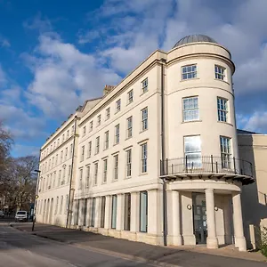  Apartment Of United Kingdom