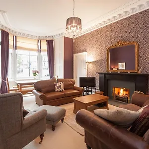  Apartment The Coates Gardens United Kingdom
